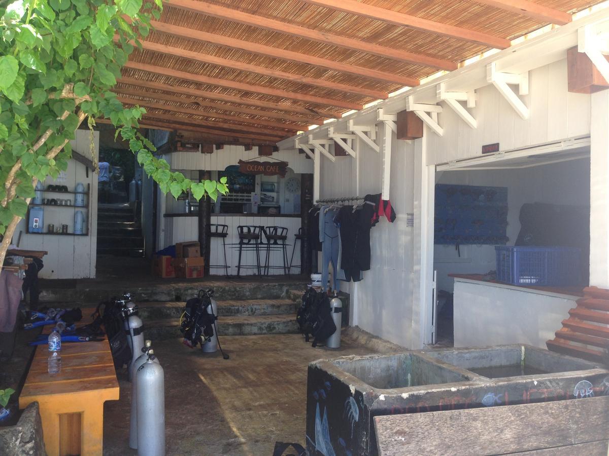 Black Marlin - Kadidiri Batudaka Exterior photo